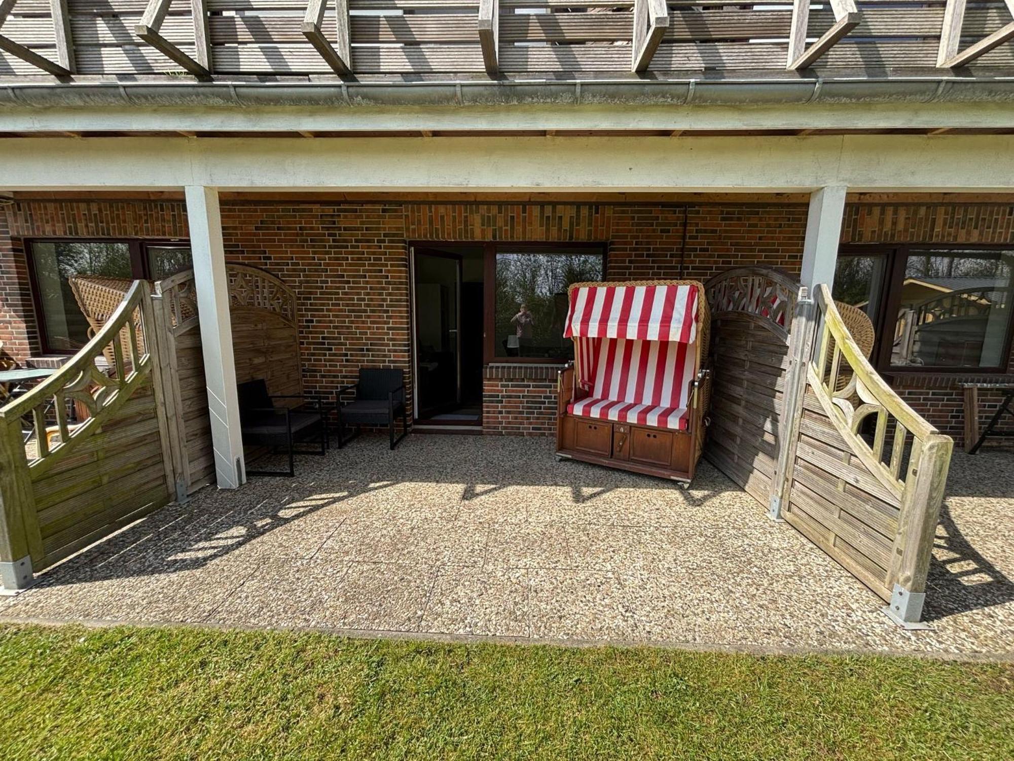 Haus Heinke Am Deich - Friedrichskoog Apartamento Exterior foto